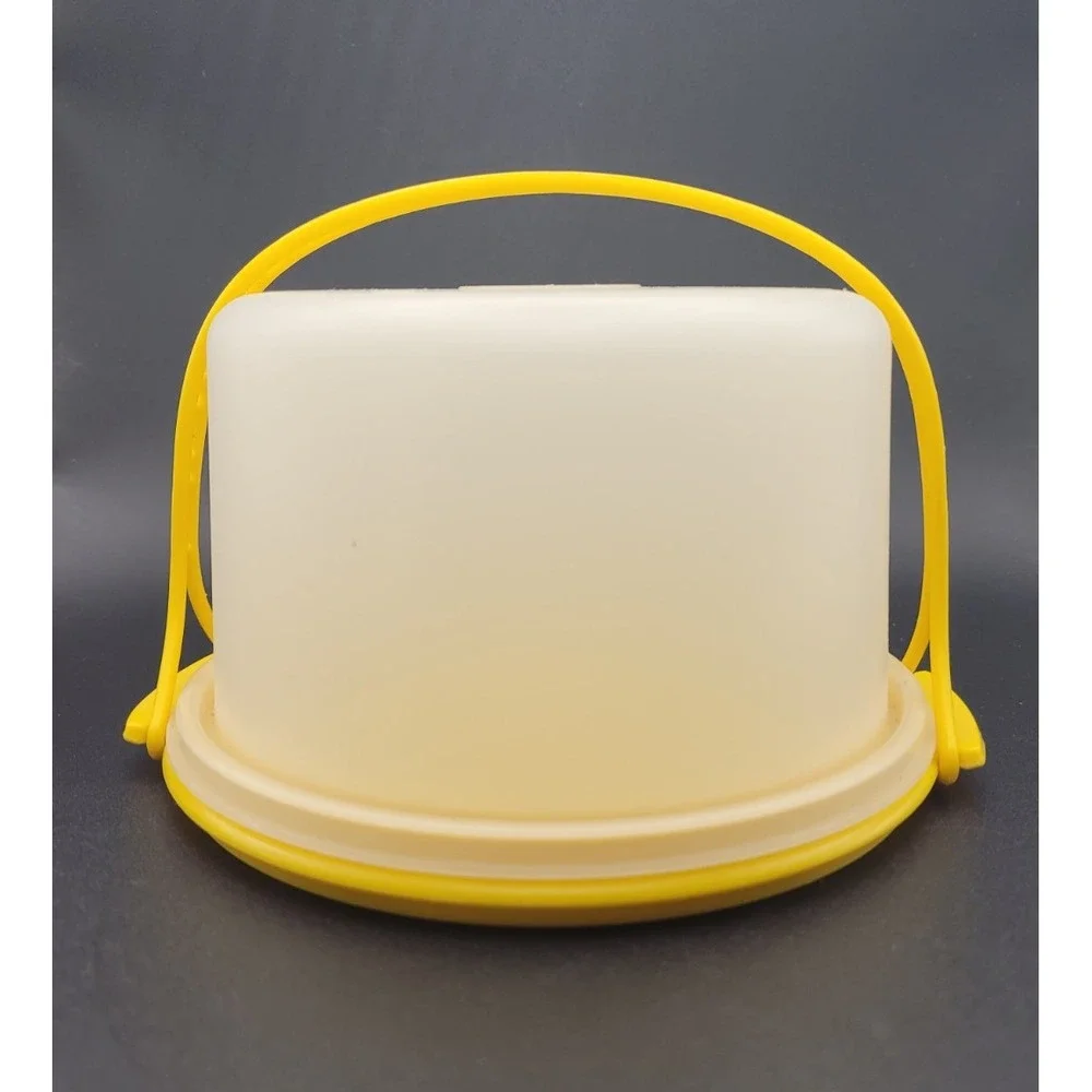 Vintage Tupperware Toys Yellow Play Bowl w Lid + Extra Lid 1970s 80s